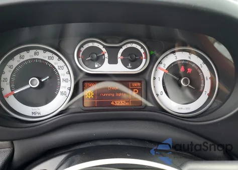 2014 Fiat 500L Trekking из США, поврежденный, VIN ZFBCFADH3EZ011436